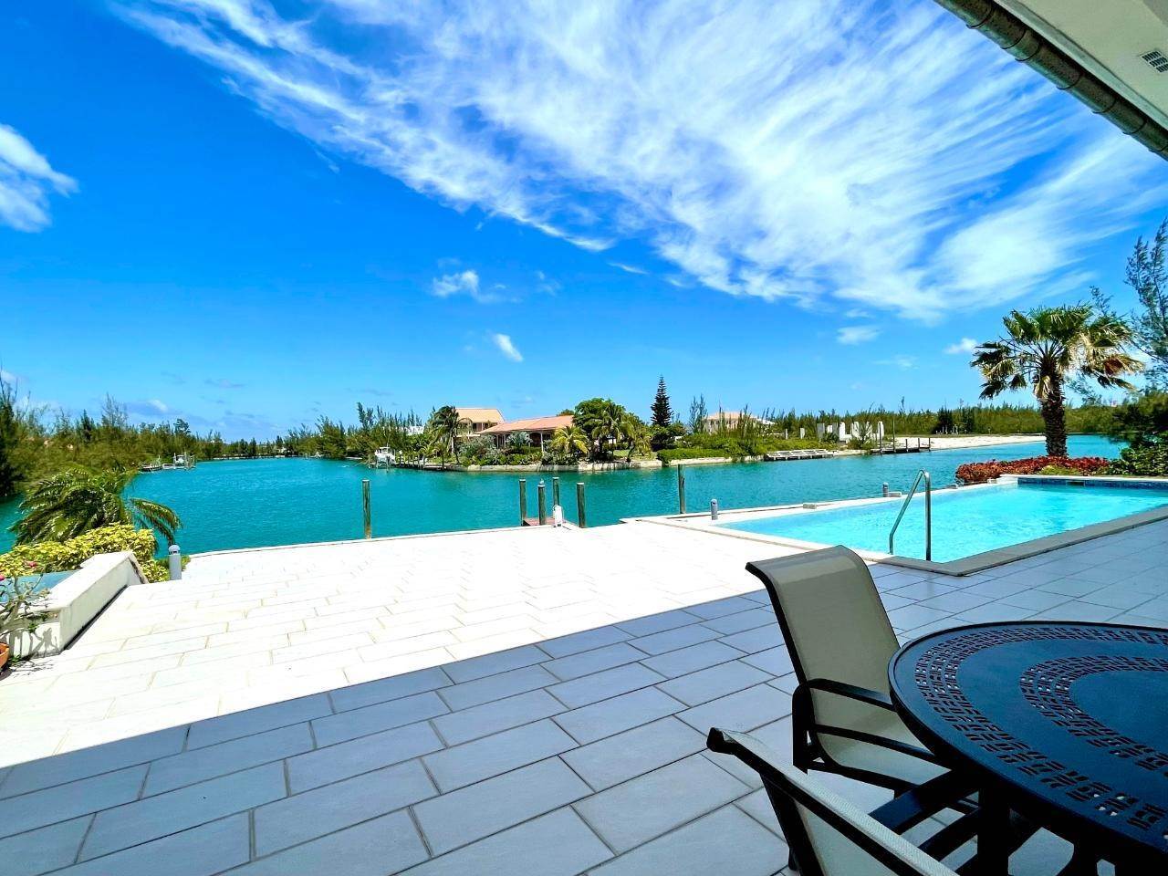 Single Family Homes für Verkauf beim Bahamia, Grand Bahama/Freeport, Bahamas