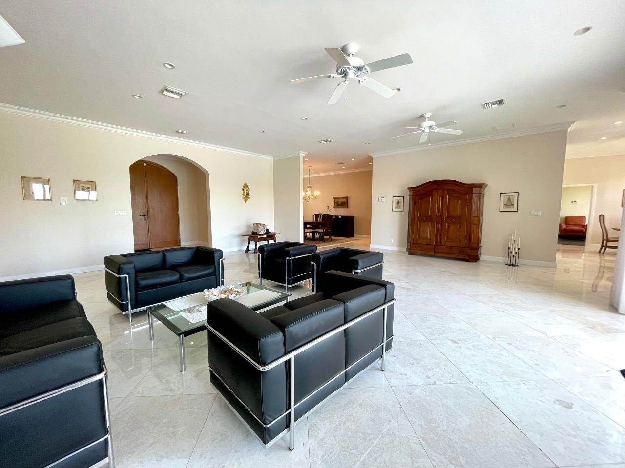 11. Single Family Homes for Sale at Bahamia, Freeport and Grand Bahama, Bahamas