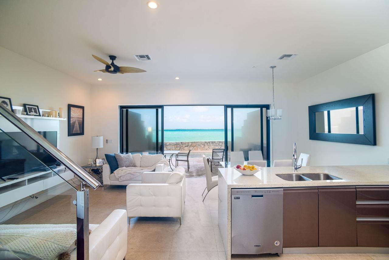 6. Condominiums for Sale at Cable Beach, Nassau and Paradise Island, Bahamas