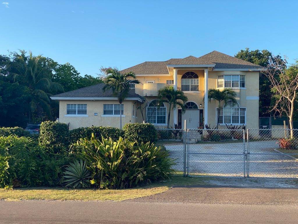 10. Single Family Homes for Sale at Westridge Estates, Westridge, Nassau New Providence, Bahamas