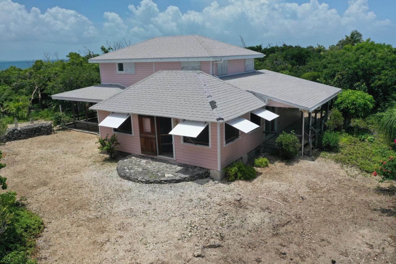 2. Single Family Homes por un Venta en Man-O-War Cay, Abaco, Bahamas