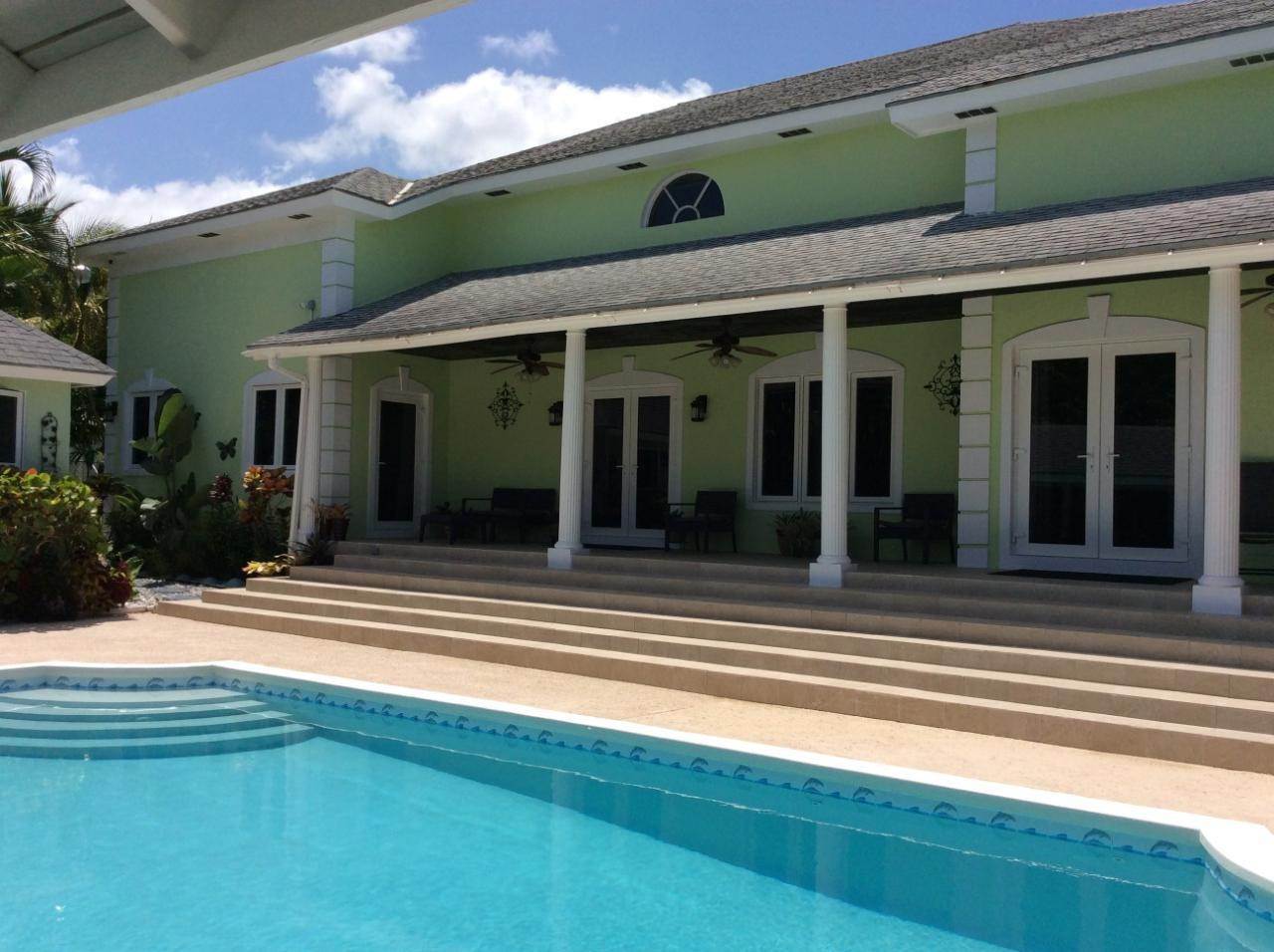 5. Single Family Homes for Sale at Westridge Estates, Westridge, Nassau and Paradise Island, Bahamas
