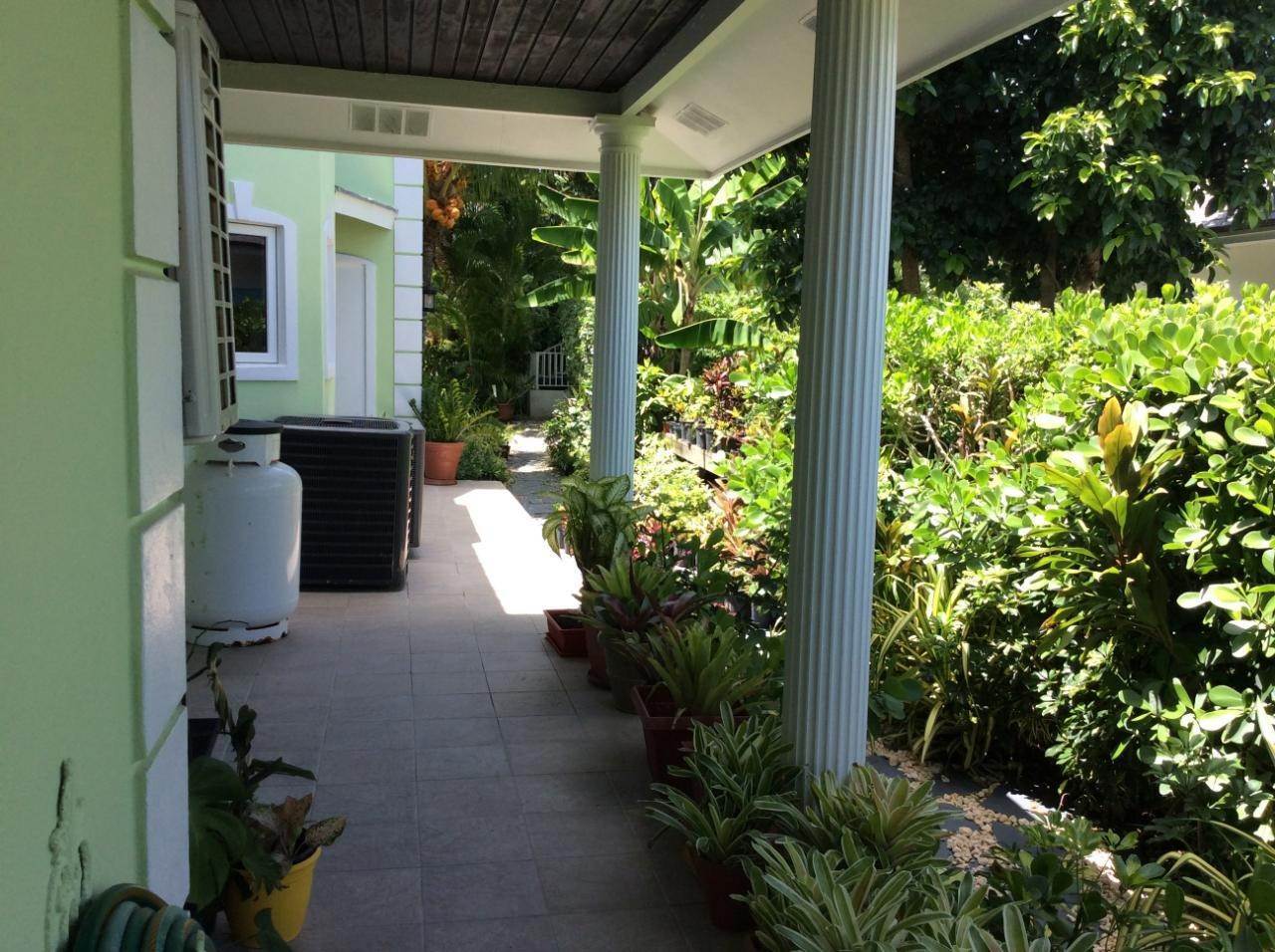 12. Single Family Homes for Sale at Westridge Estates, Westridge, Nassau New Providence, Bahamas