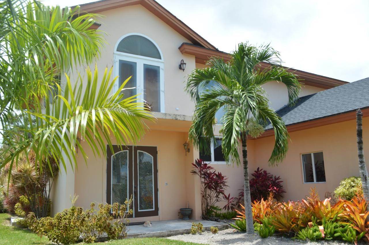 Single Family Homes pour l Vente à Coral Lakes, Coral Harbour, New Providence/Nassau, Bahamas