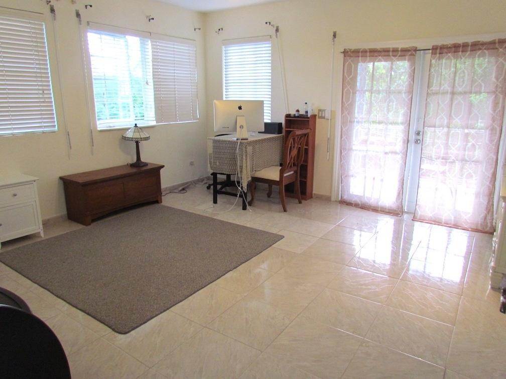 18. Single Family Homes for Sale at Other Bahamas, Nassau and Paradise Island, Bahamas