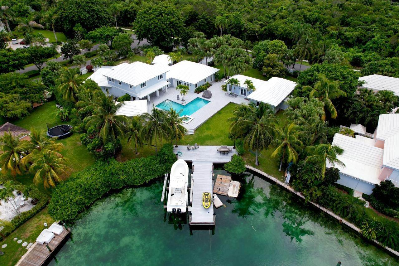 Single Family Homes 为 销售 在 来佛礁, 新普罗维登斯/拿骚, 巴哈马