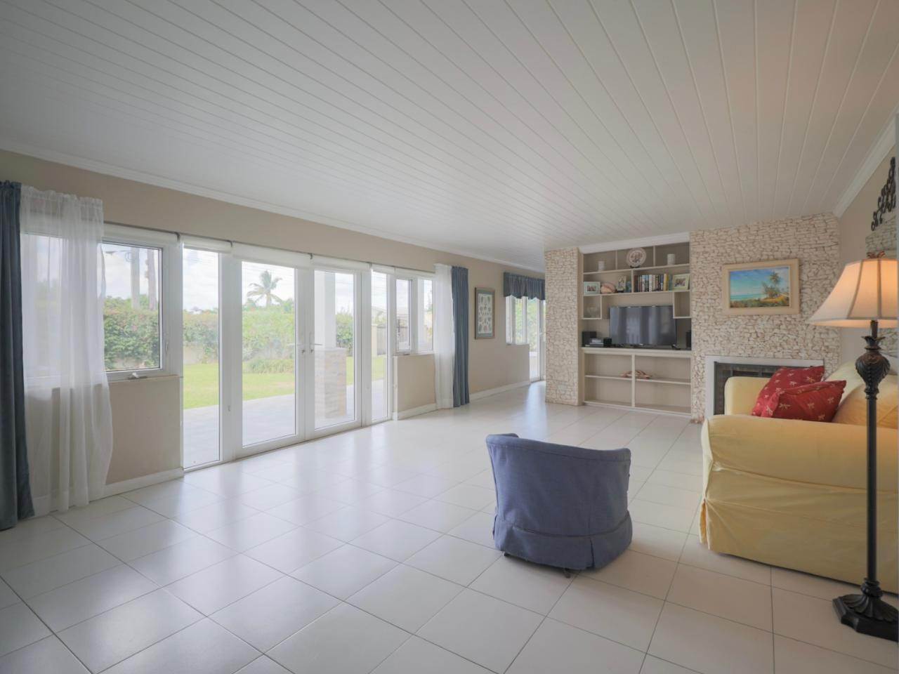 9. Single Family Homes for Sale at Winton Estates, Winton, Nassau and Paradise Island, Bahamas