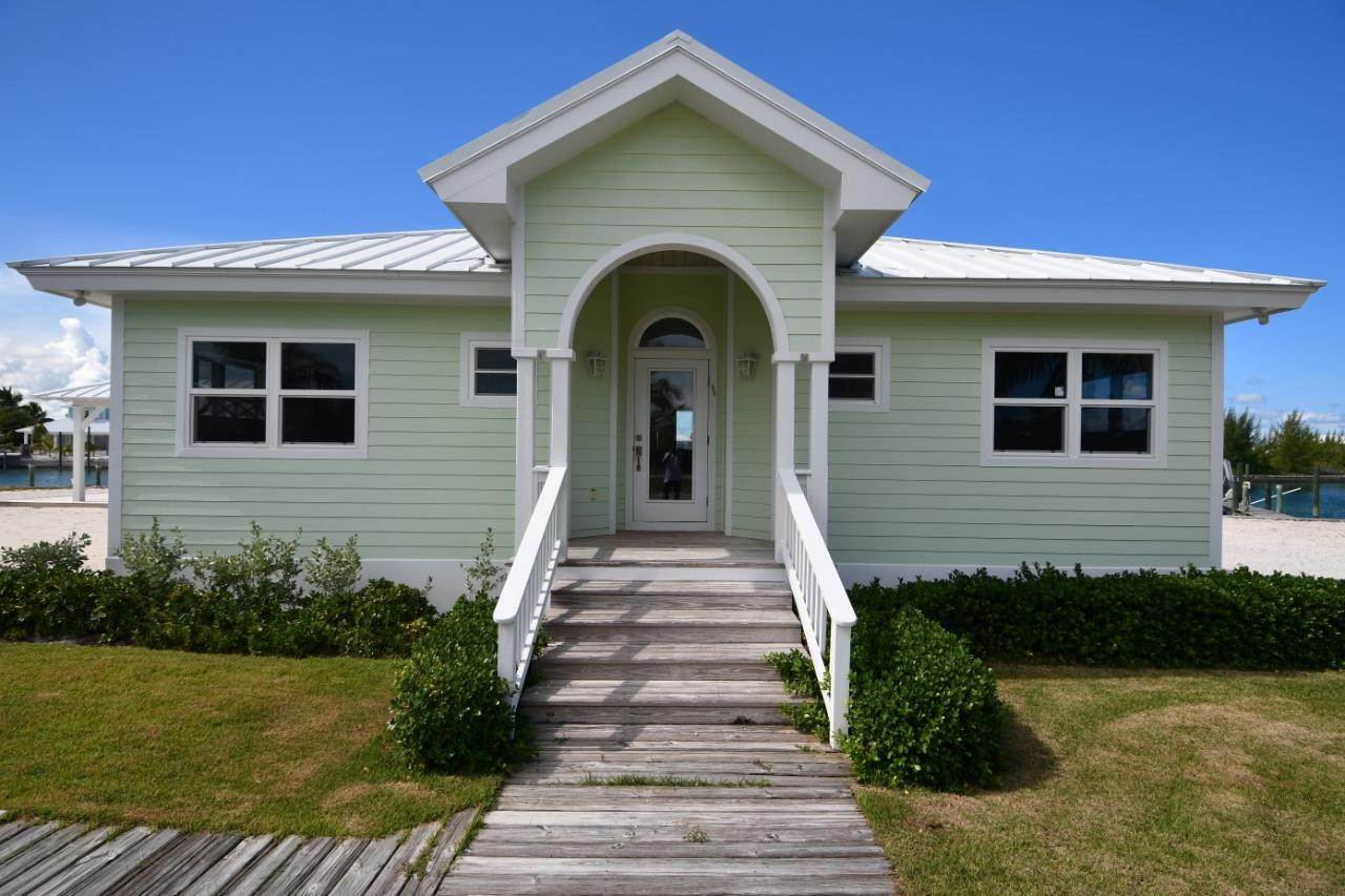13. Single Family Homes for Sale at Windward Beach, Treasure Cay, Abaco, Bahamas