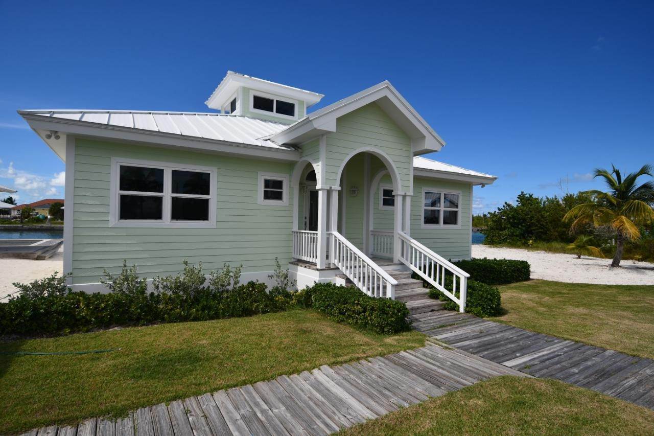 14. Single Family Homes for Sale at Windward Beach, Treasure Cay, Abaco, Bahamas