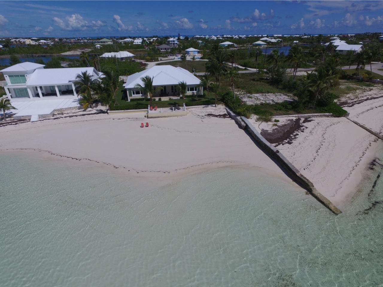 9. Single Family Homes for Sale at Windward Beach, Treasure Cay, Abaco, Bahamas