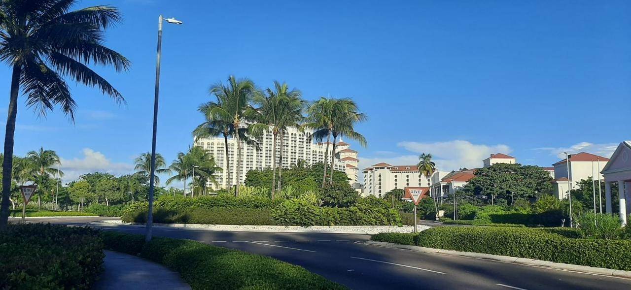 8. Lots / Acreage for Sale at Westridge Estates, Westridge, Nassau and Paradise Island, Bahamas
