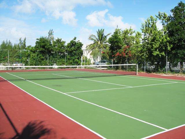14. Condominiums at Sandyport, Cable Beach, Nassau and Paradise Island, Bahamas