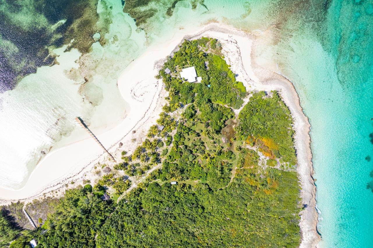 2. Single Family Homes for Sale at Green Turtle Cay, Abaco, Bahamas