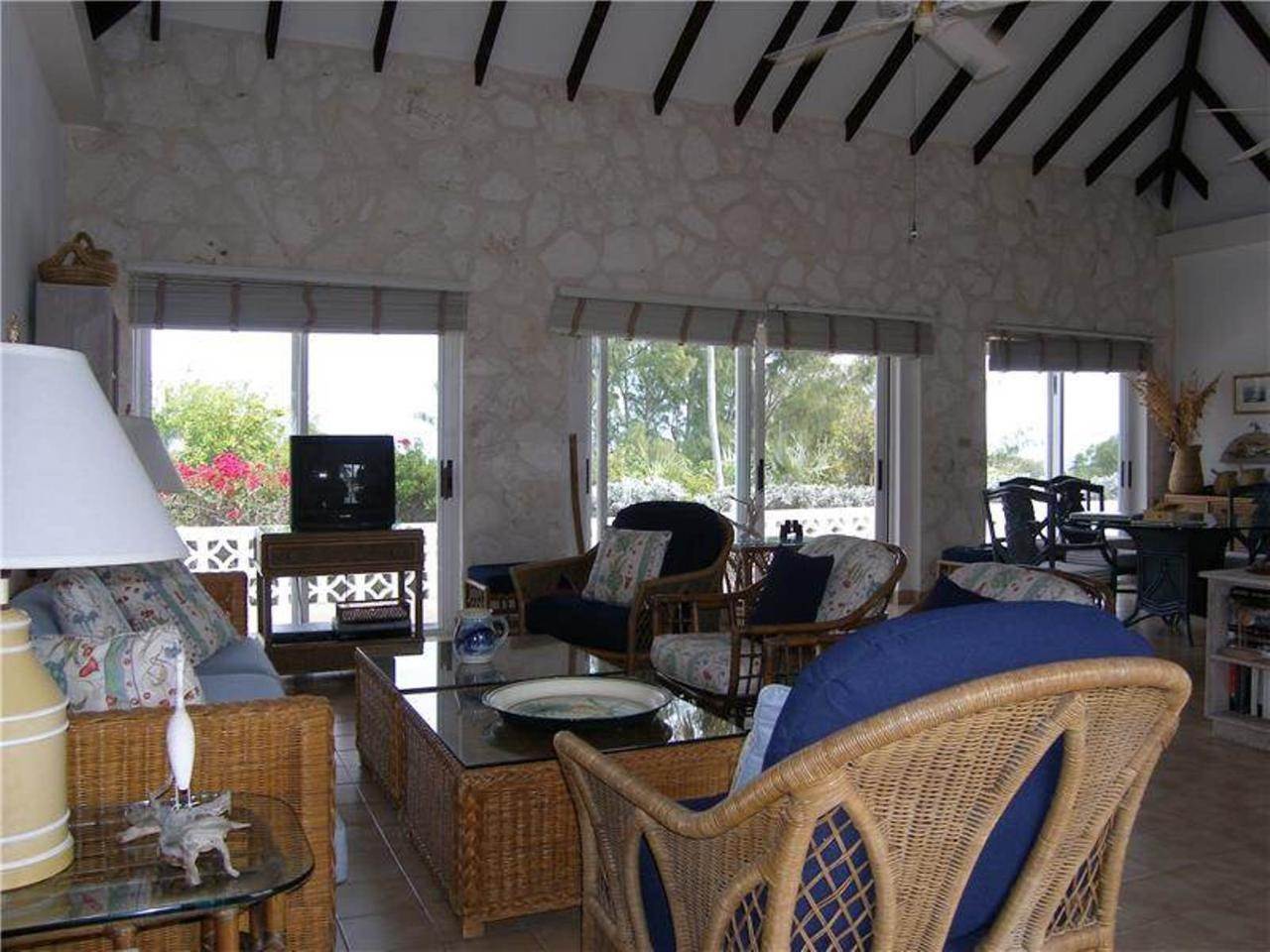 7. Single Family Homes for Sale at Windermere Island, Eleuthera, Bahamas