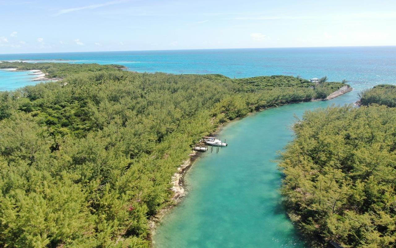 10. Lots / Acreage for Sale at Rose Island, Nassau and Paradise Island, Bahamas