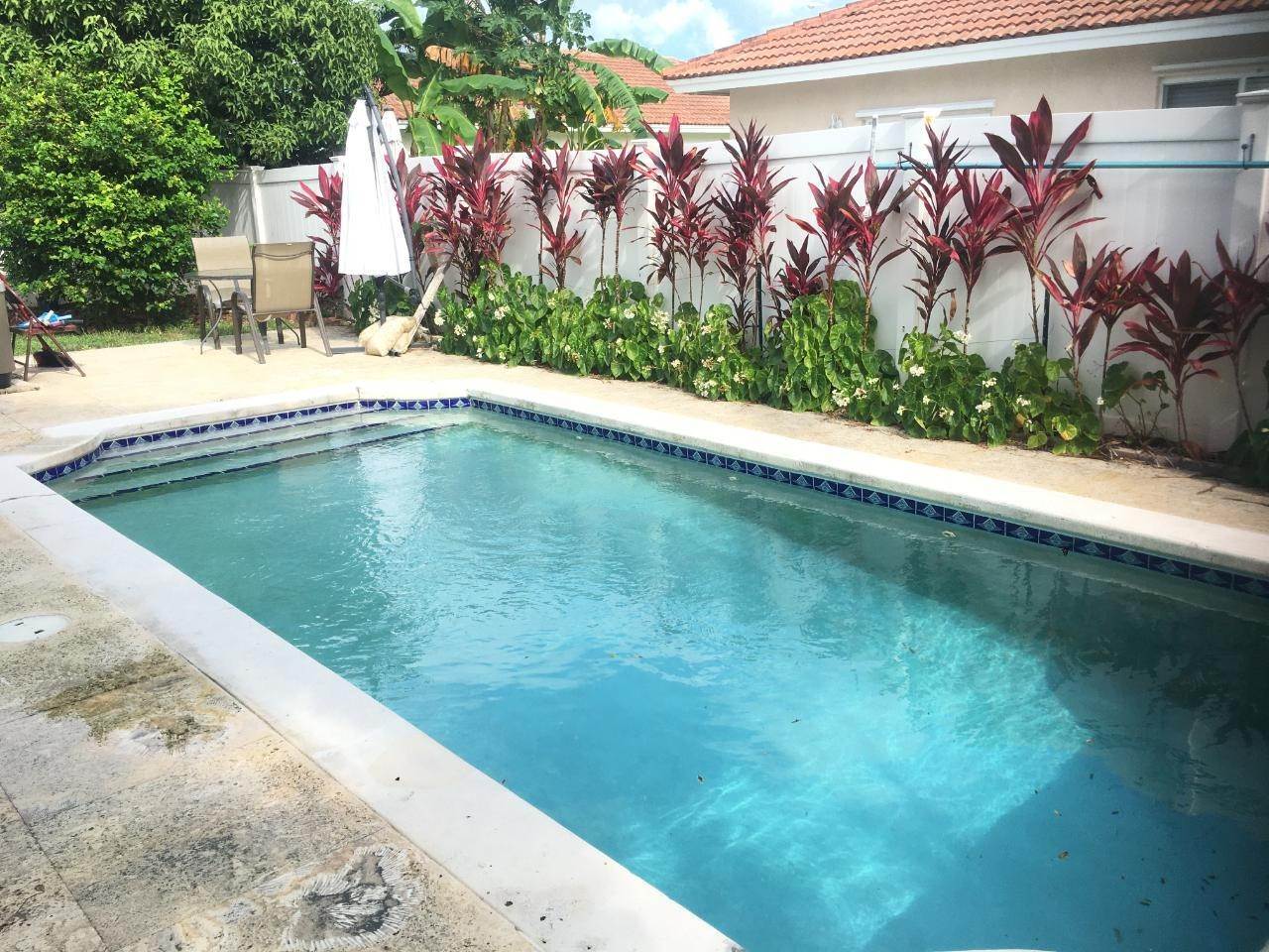8. Single Family Homes for Sale at Treasure Cove, Yamacraw, Nassau and Paradise Island, Bahamas