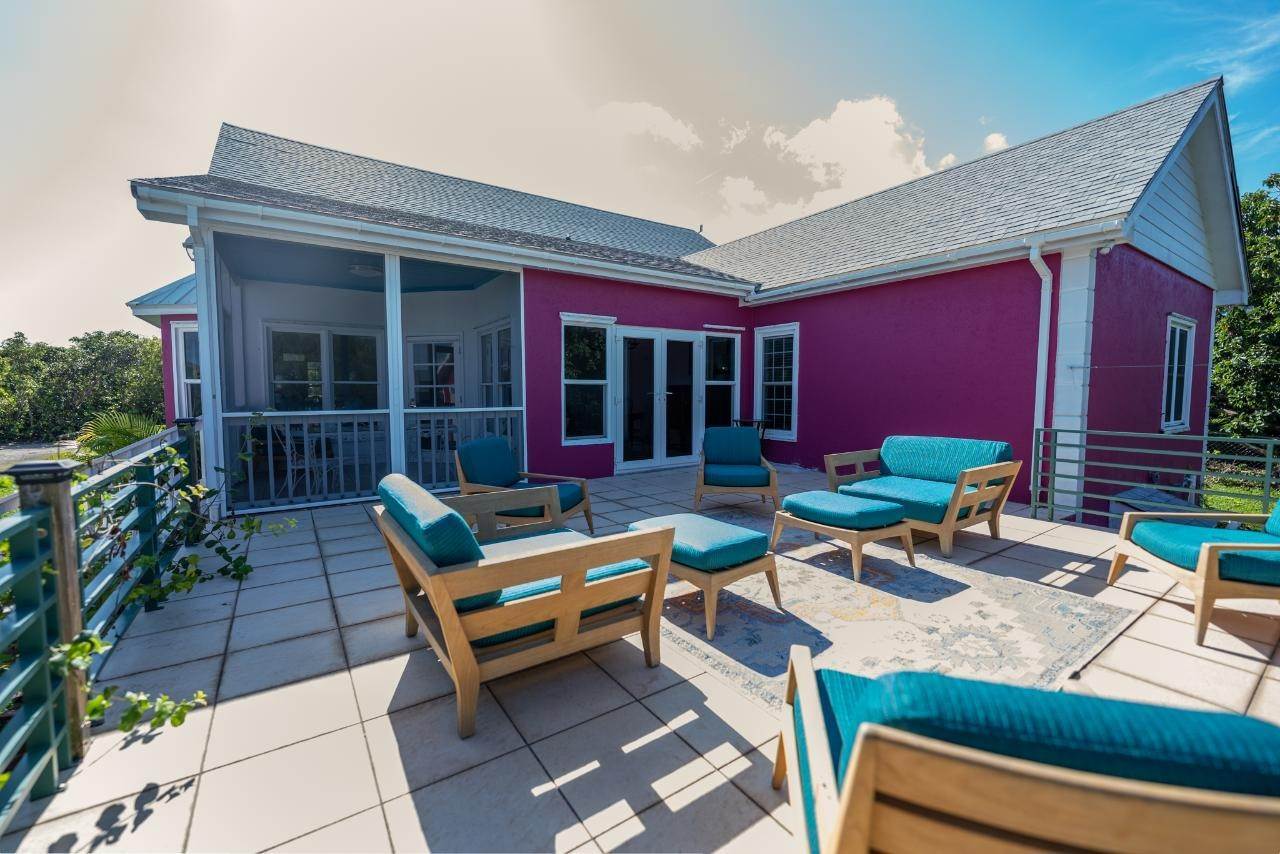 4. Single Family Homes for Sale at White Sound, Green Turtle Cay, Abaco, Bahamas