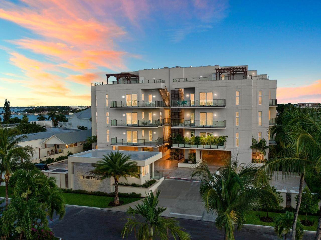 Condominiums for Sale at Paradise Island, Nassau and Paradise Island, Bahamas