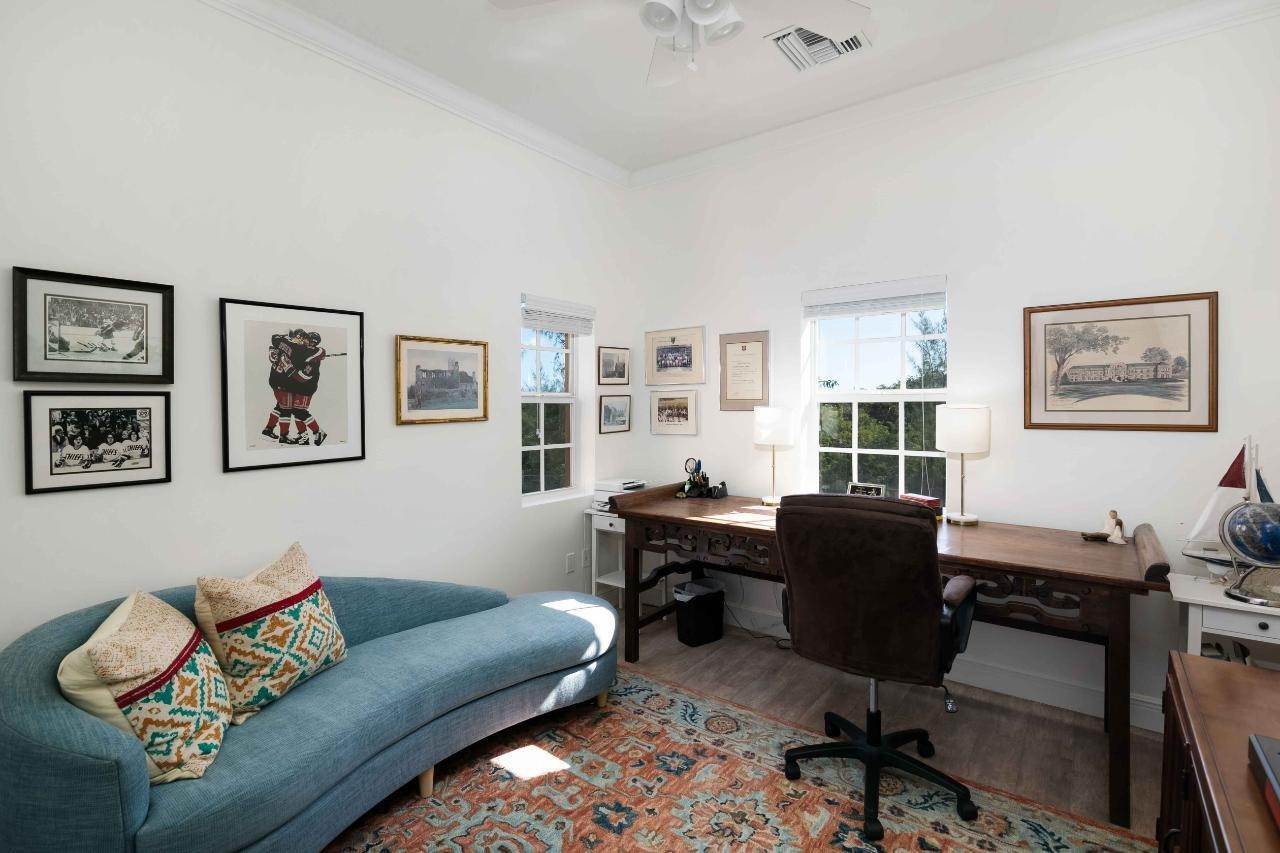 12. Condominiums for Sale at Balmoral, Prospect Ridge, Nassau and Paradise Island, Bahamas