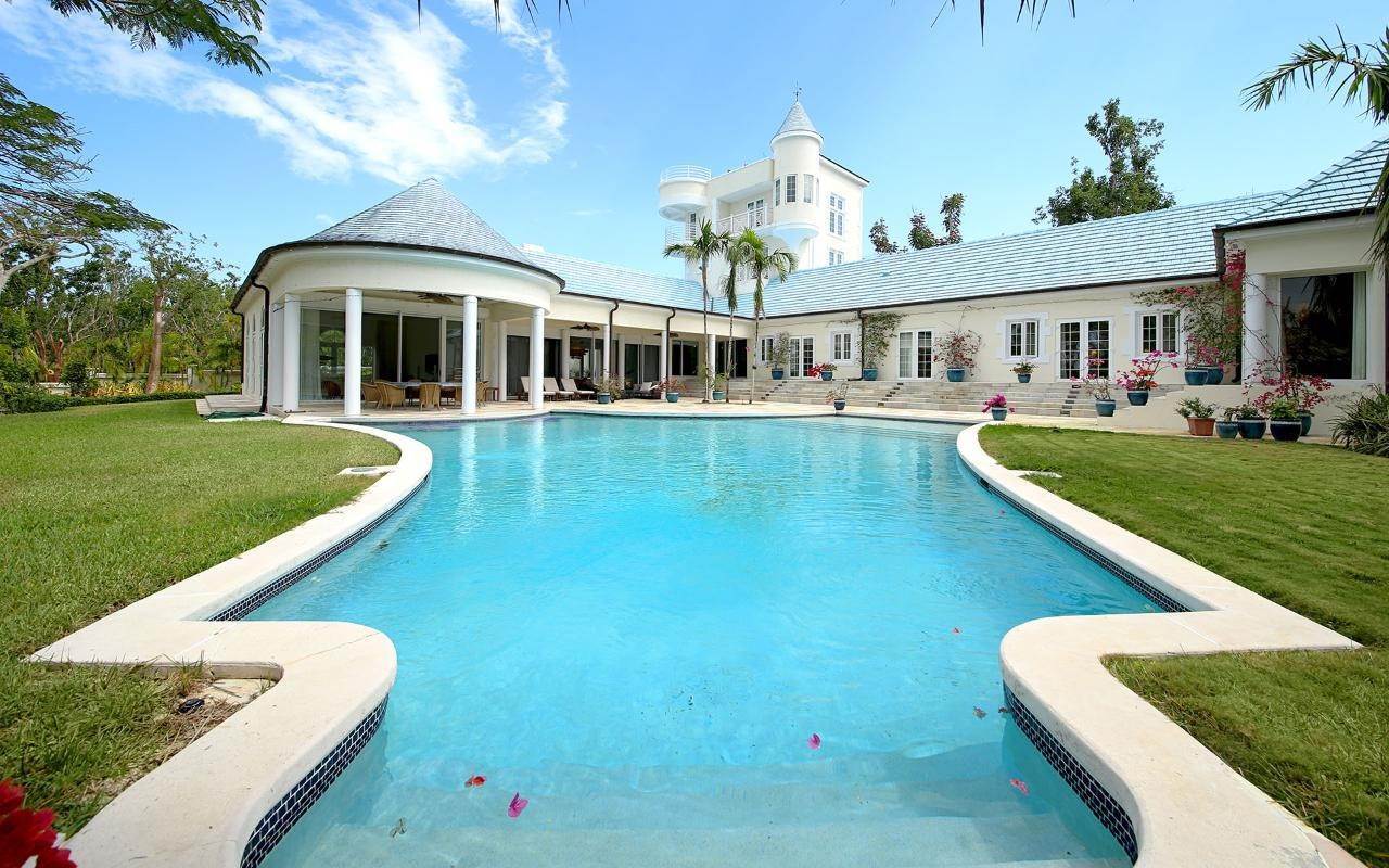 Single Family Homes at Lyford Cay, Nassau and Paradise Island, Bahamas