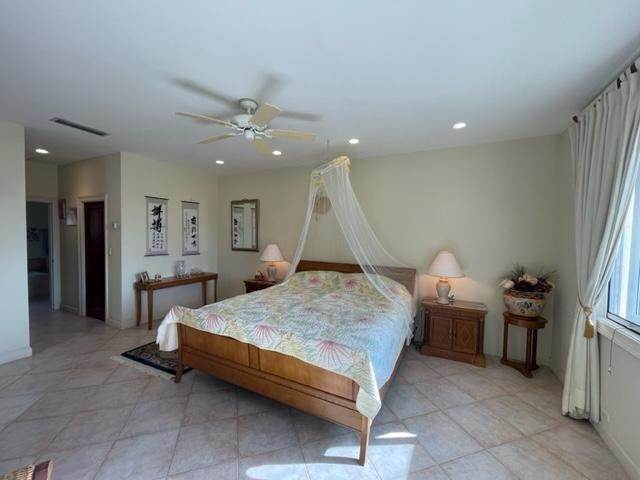 16. Single Family Homes for Sale at Lucaya, Freeport and Grand Bahama, Bahamas