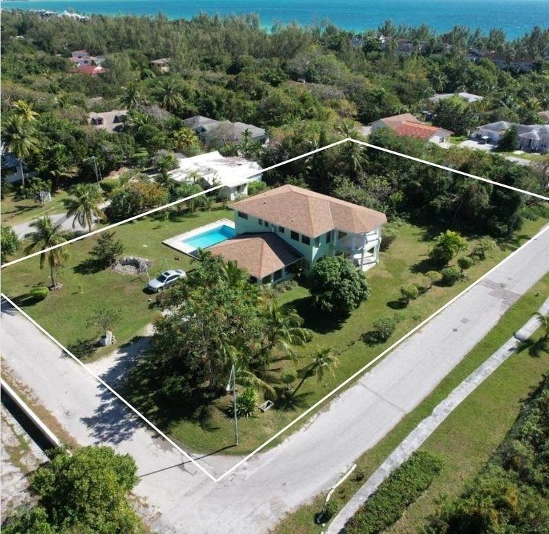 Single Family Homes für Verkauf beim South Ocean, New Providence/Nassau, Bahamas