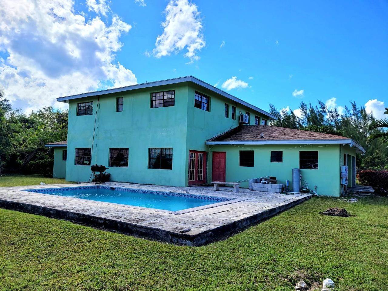 3. Single Family Homes for Sale at South Ocean, Nassau and Paradise Island, Bahamas