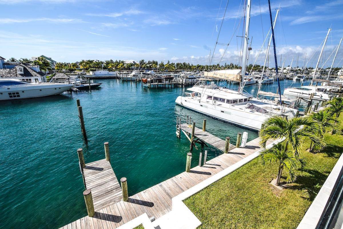 9. Condominiums for Sale at Palm Cay, Yamacraw, Nassau and Paradise Island, Bahamas