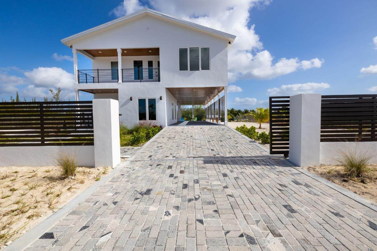 5. Single Family Homes for Sale at Freeport, Freeport and Grand Bahama, Bahamas