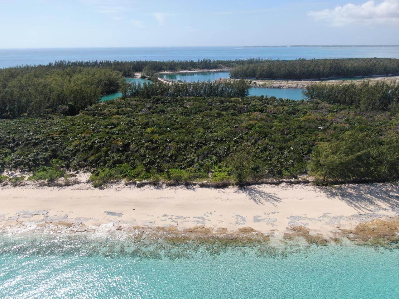 12. Lots / Acreage for Sale at Rose Island, Nassau and Paradise Island, Bahamas