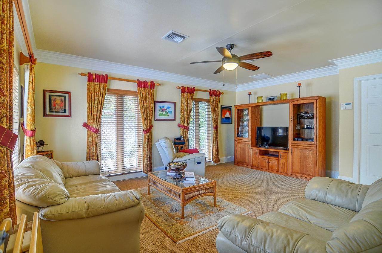 13. Single Family Homes for Sale at Winton Estates, Winton, Nassau and Paradise Island, Bahamas