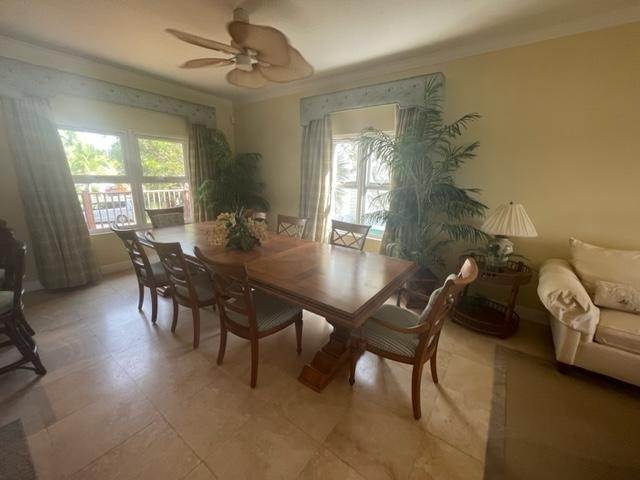 7. Single Family Homes 为 销售 在 Lucaya, 大巴哈马/自由港, 巴哈马