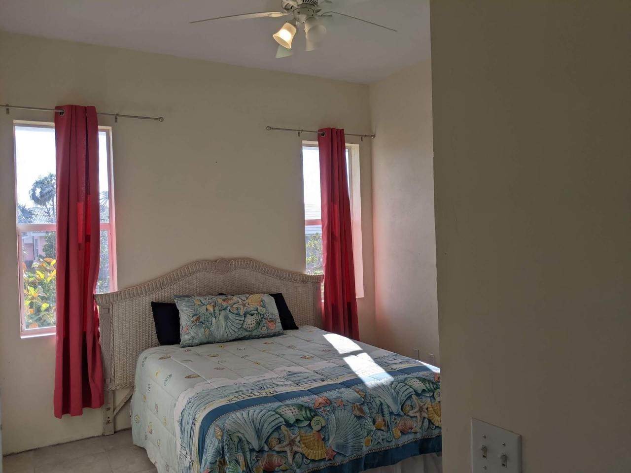 16. Single Family Homes for Sale at Green Turtle Cay, Abaco, Bahamas