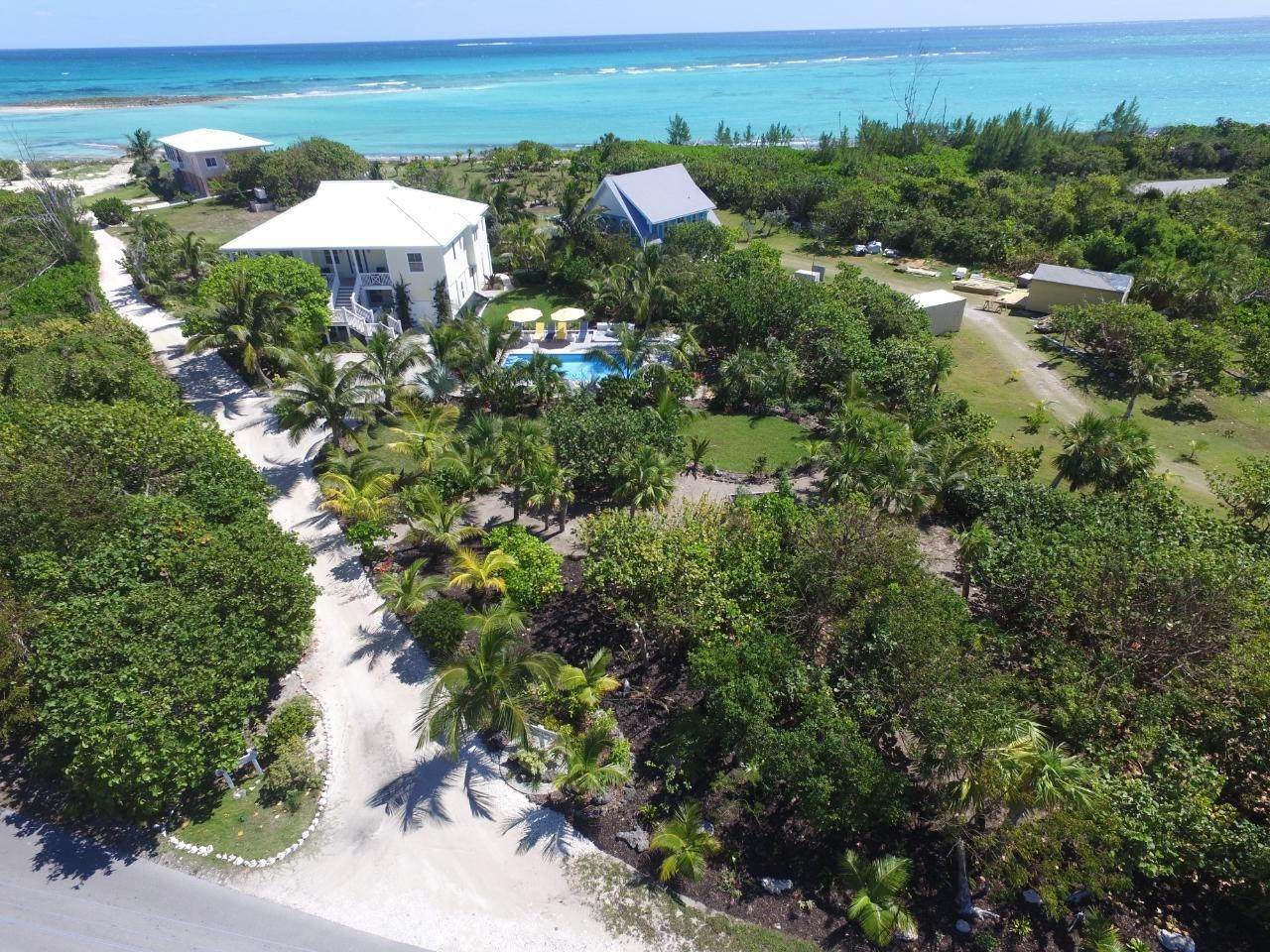 1. Single Family Homes pour l Vente à Green Turtle Cay, Abaco, Bahamas