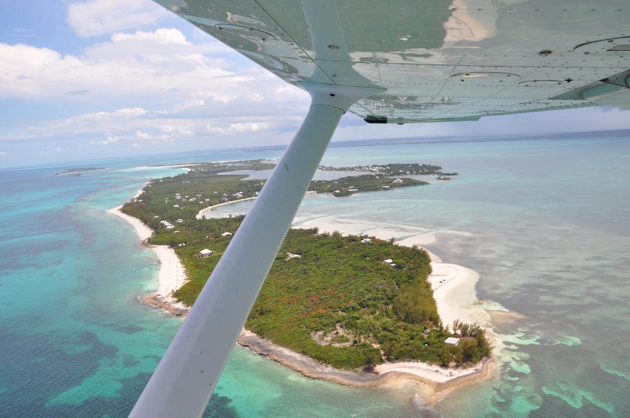 6. Lots / Acreage for Sale at Green Turtle Cay, Abaco, Bahamas