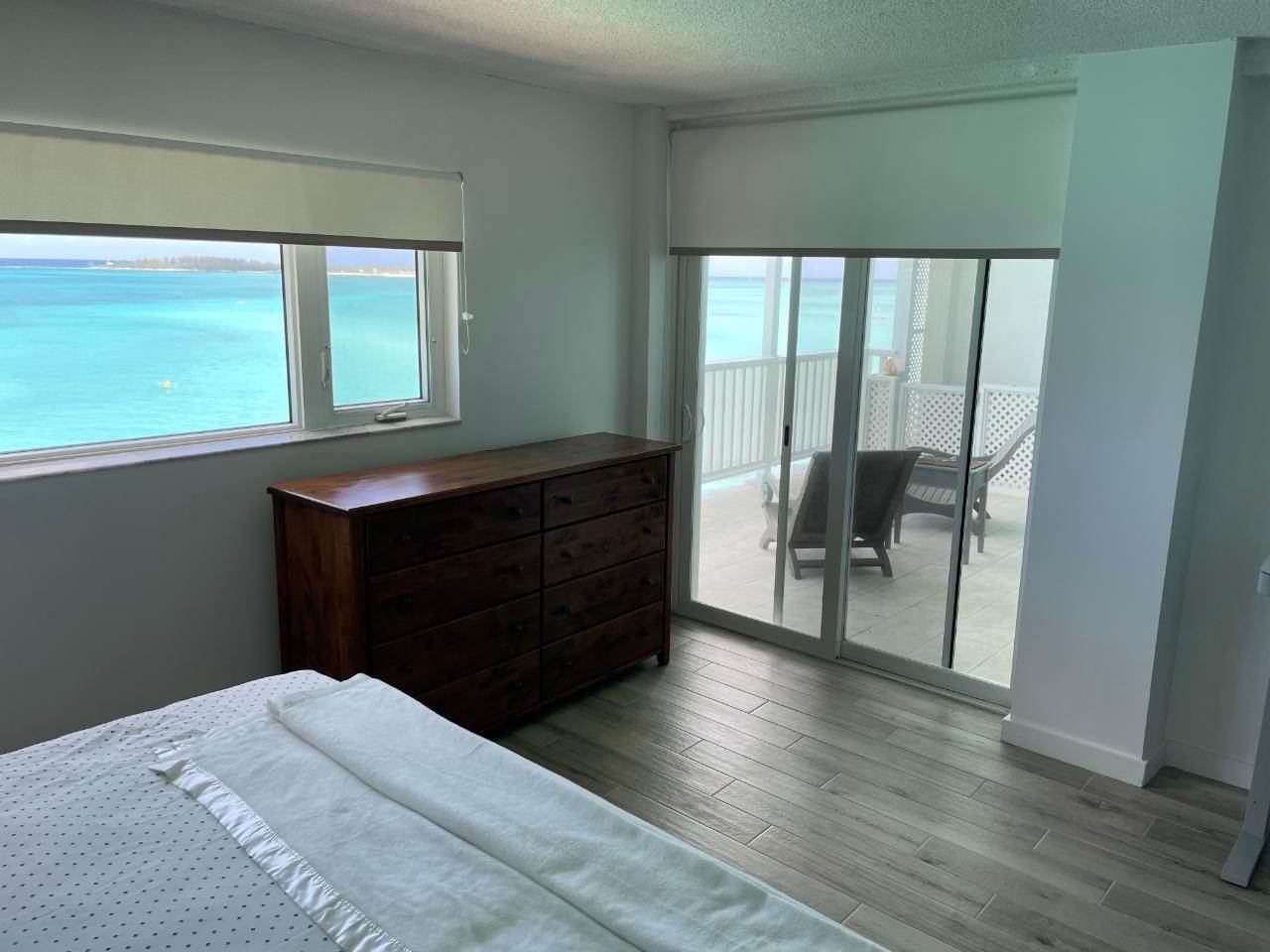 15. Condominiums at Conchrest, Cable Beach, Nassau and Paradise Island, Bahamas