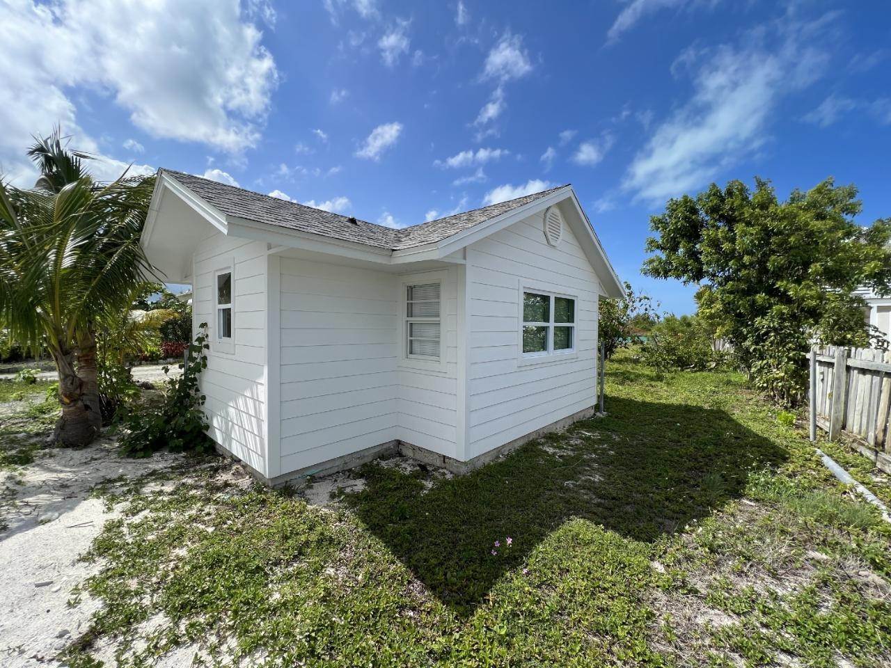 19. Single Family Homes for Sale at Treasure Cay, Abaco, Bahamas