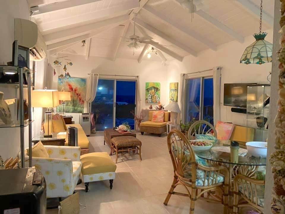 7. Single Family Homes for Sale at Stella Maris, Long Island, Bahamas