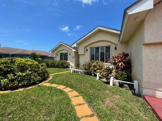 3. Single Family Homes for Sale at High Vista, Eastern Road, Nassau and Paradise Island, Bahamas