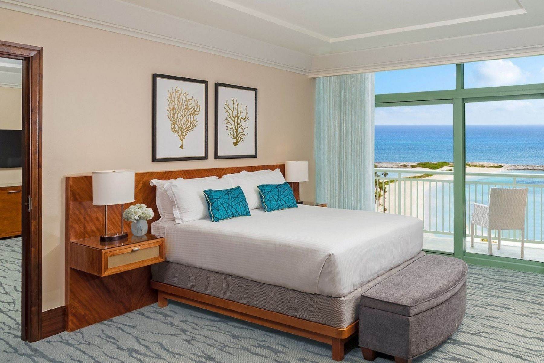 2. Condominiums for Sale at The Reef, 2-918 & 920 Paradise Island, Nassau and Paradise Island, Bahamas