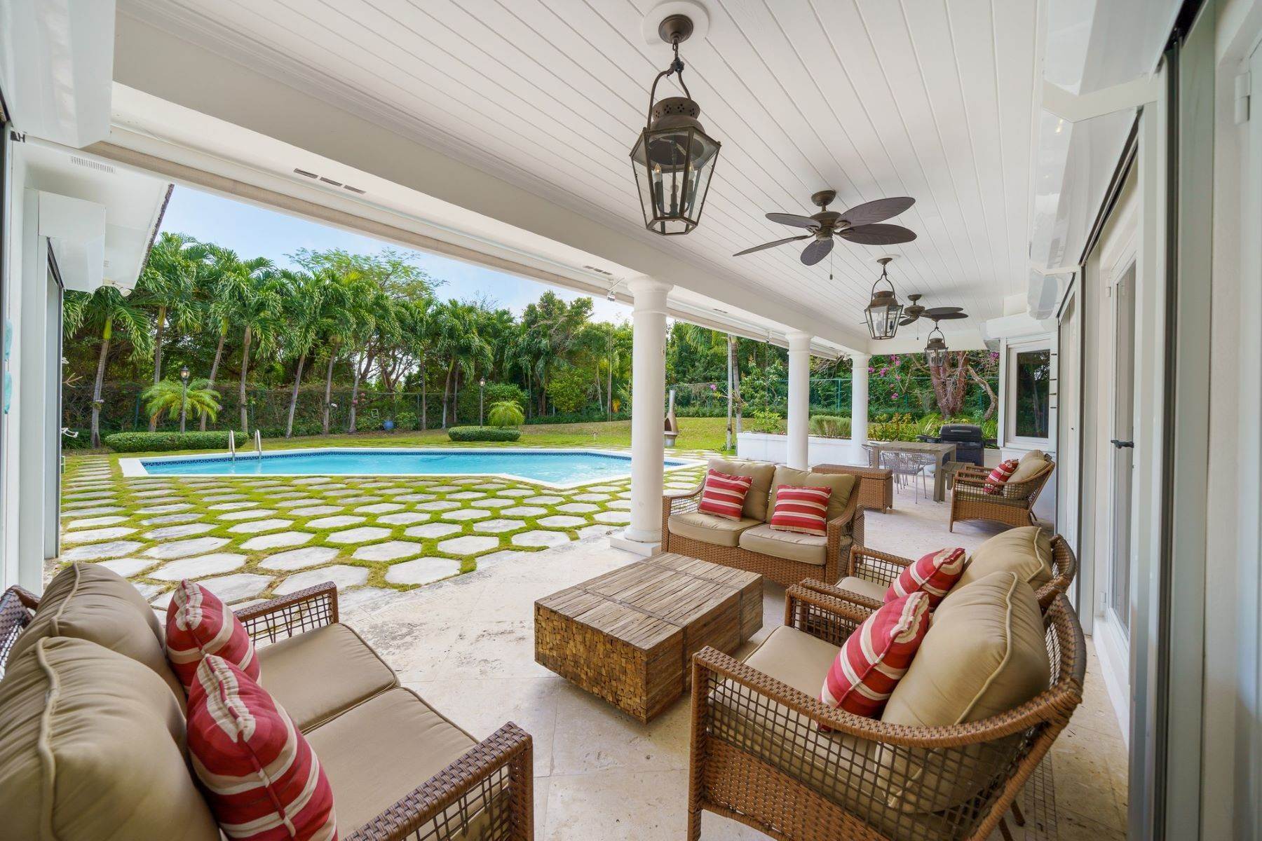12. Single Family Homes for Sale at Lyford Cay, Nassau and Paradise Island, Bahamas