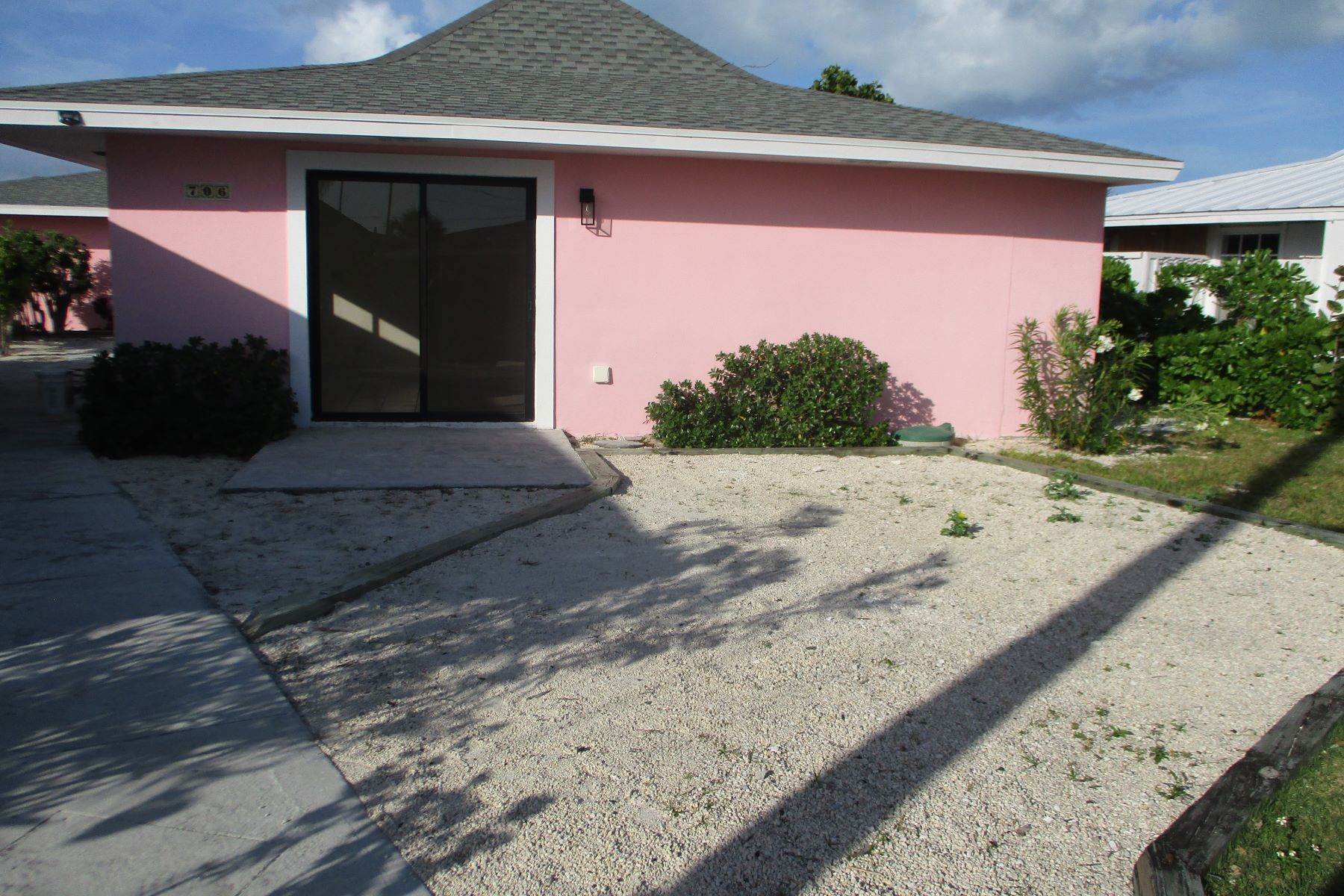 2. Single Family Homes for Sale at Treasure Cay, Abaco, Bahamas