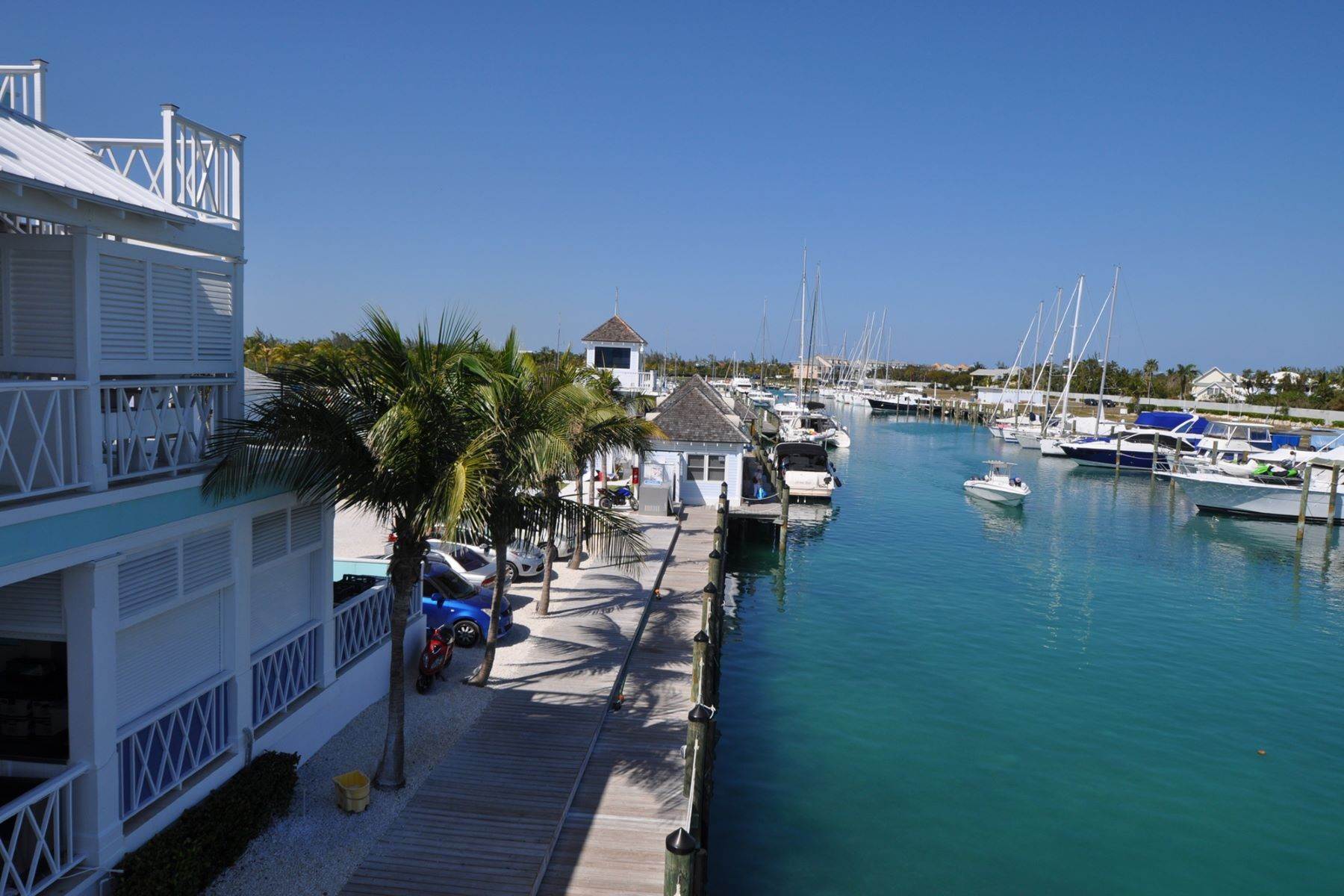 41. Townhouse for Sale at Beachfront Starfish Isle, Palm Cay Palm Cay, Yamacraw, Nassau and Paradise Island, Bahamas