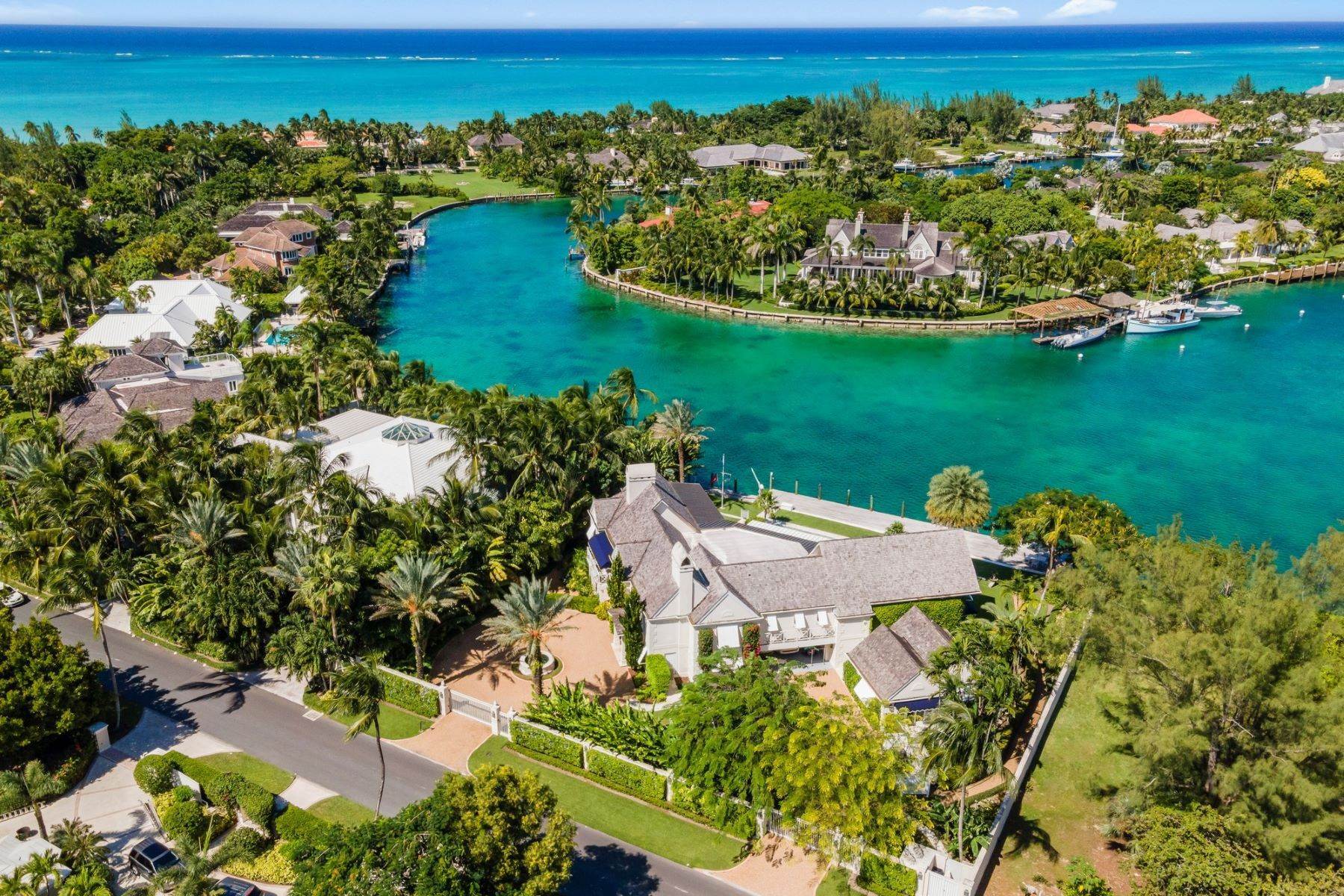 36. Vacation Rentals at Lyford Cay, Nassau and Paradise Island, Bahamas