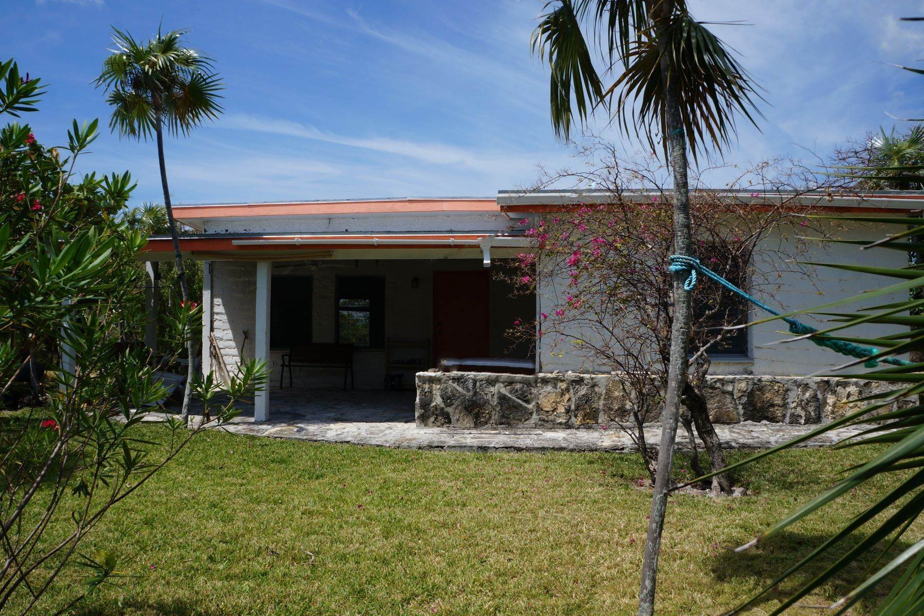7. Single Family Homes pour l Vente à Pinder's Peak Port Howe, Île Cat, Bahamas