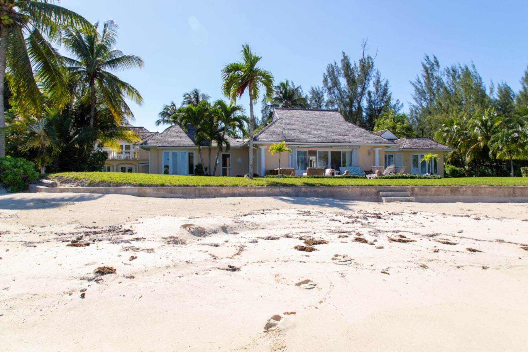 27. Single Family Homes at Amoria Lyford Cay, Nassau and Paradise Island, Bahamas