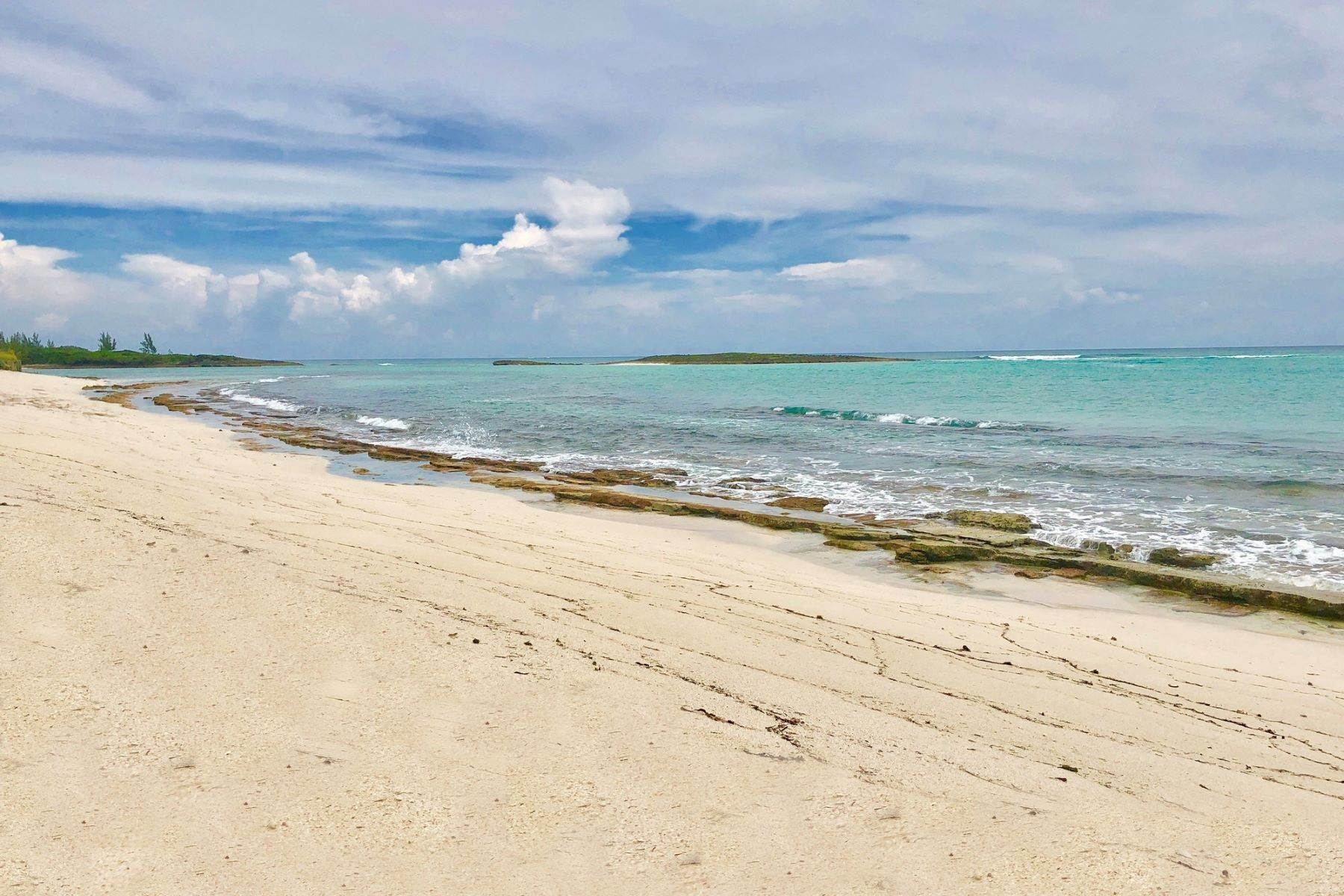 4. Land for Sale at Black Sound, Green Turtle Cay, Abaco, Bahamas