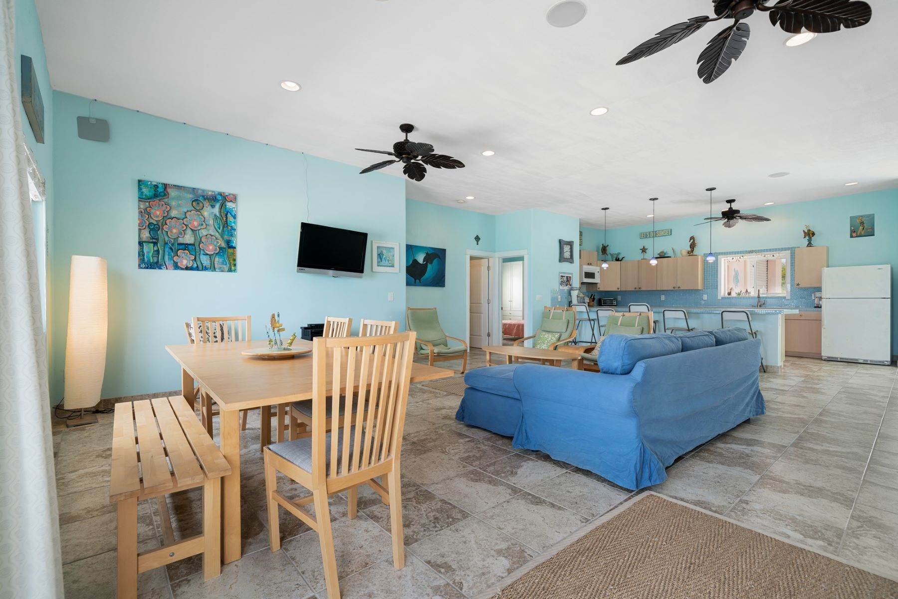 4. Single Family Homes for Sale at Baybreeze House in Bennett's Harbour Cat Island, Cat Island, Bahamas