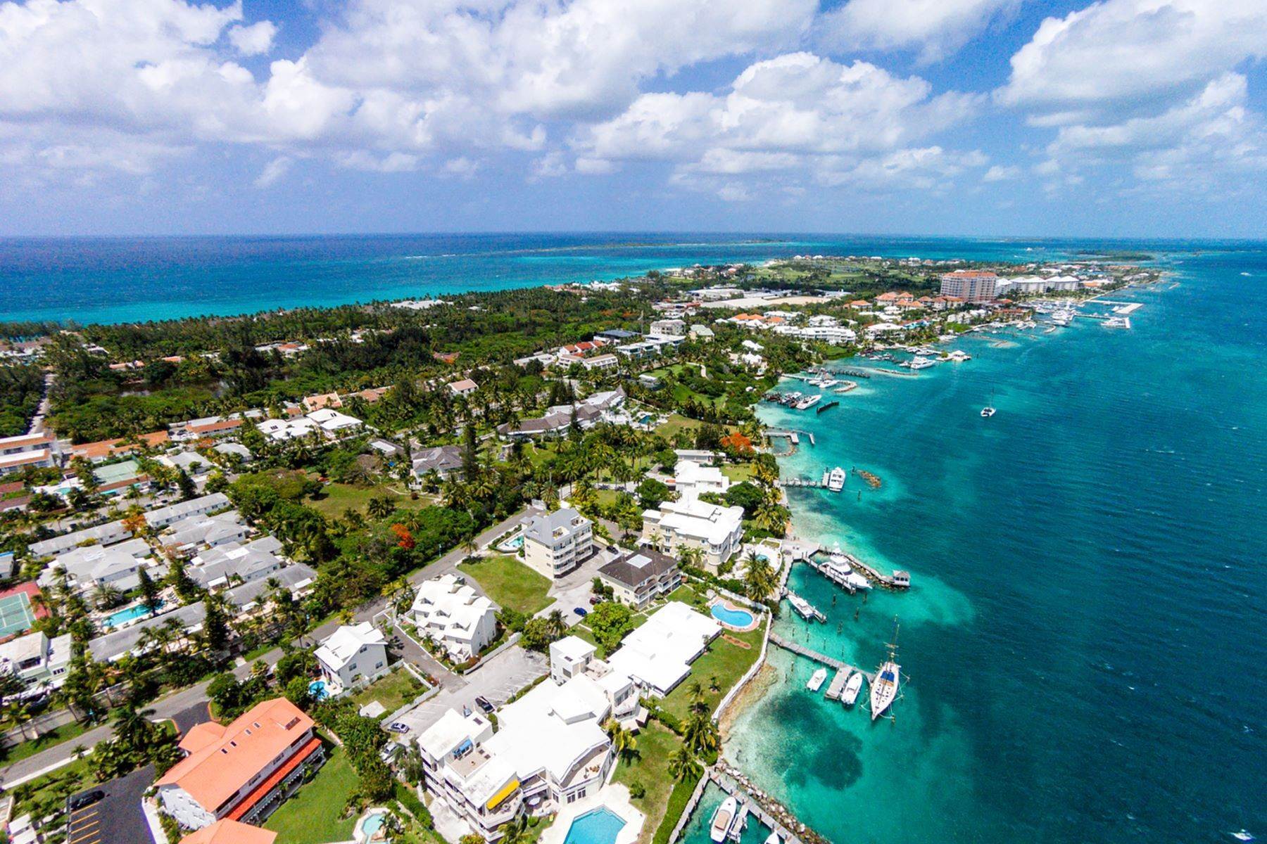 Condominiums bei Paradise Island, New Providence/Nassau, Bahamas