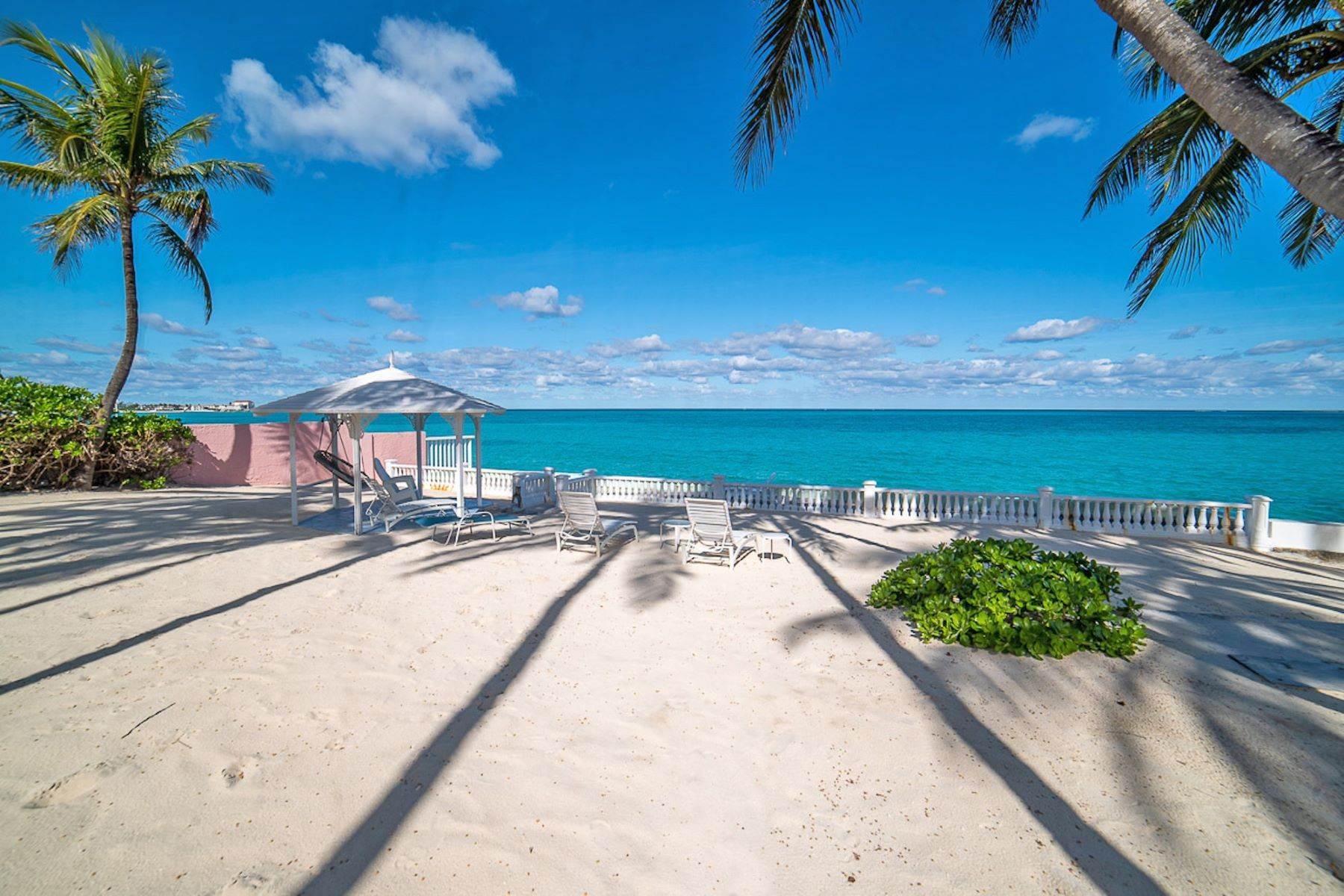 2. Multi-Family Homes 为 销售 在 Cable Beach, 新普罗维登斯/拿骚, 巴哈马